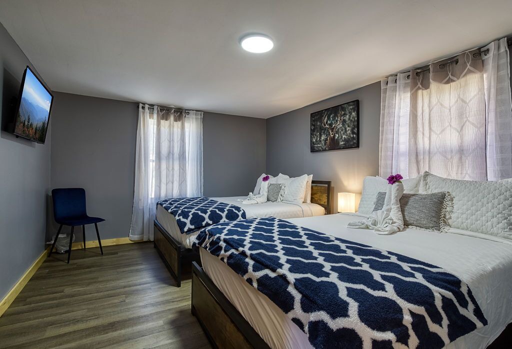Photo of Bedroom in Kodak