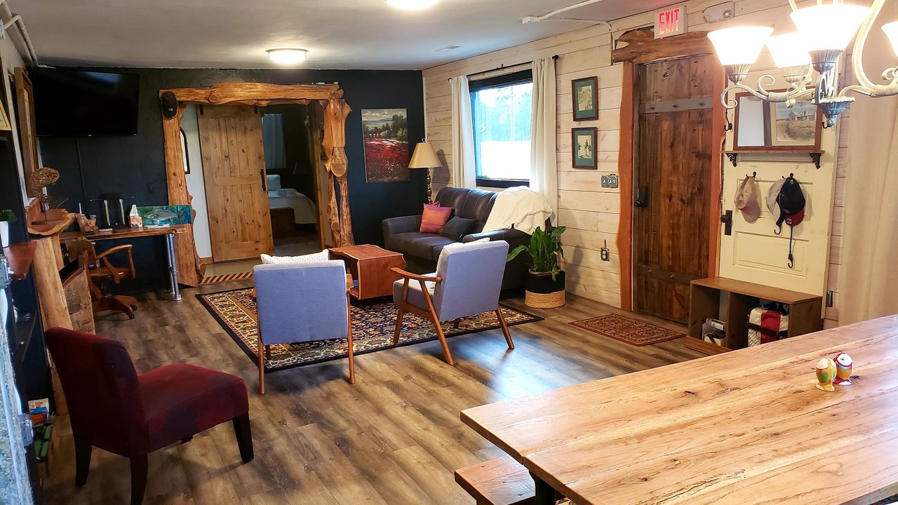 Photo of Livingroom in Guntersville