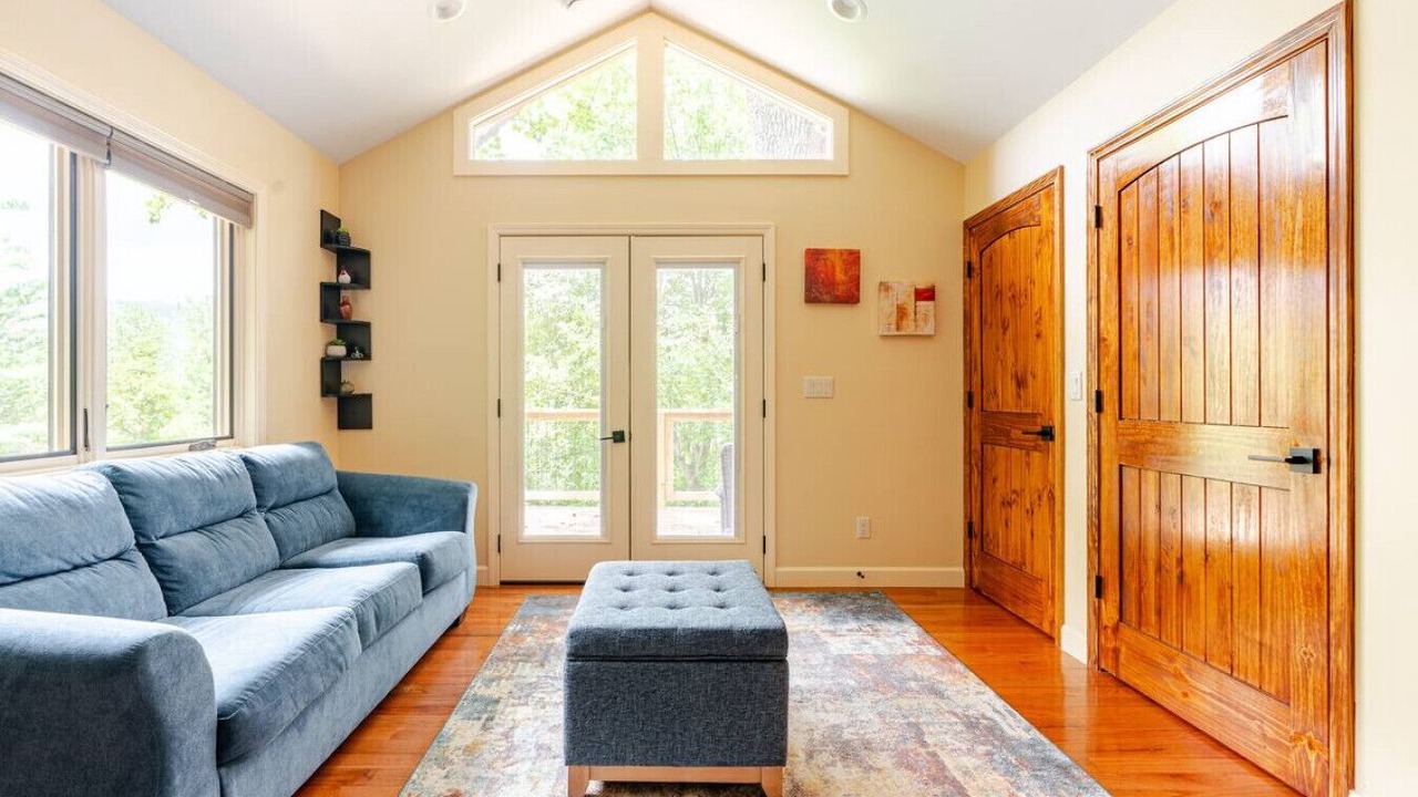 Photo of Livingroom in Marshall