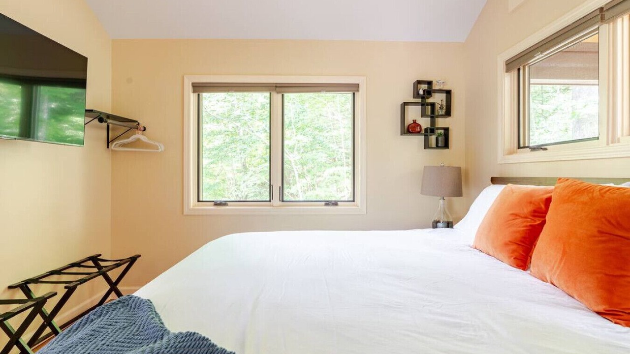 Photo of Bedroom in Marshall