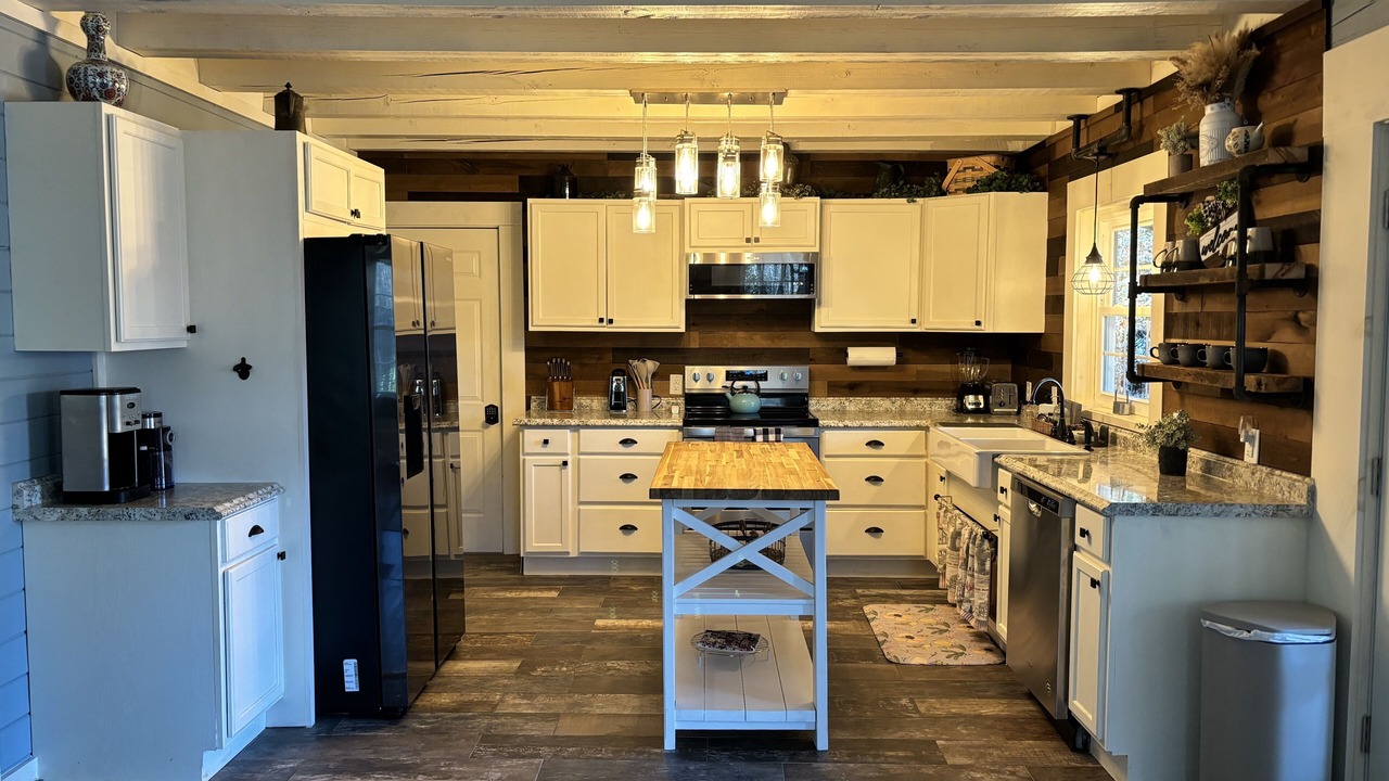 Photo of Kitchen in Maggie Valley