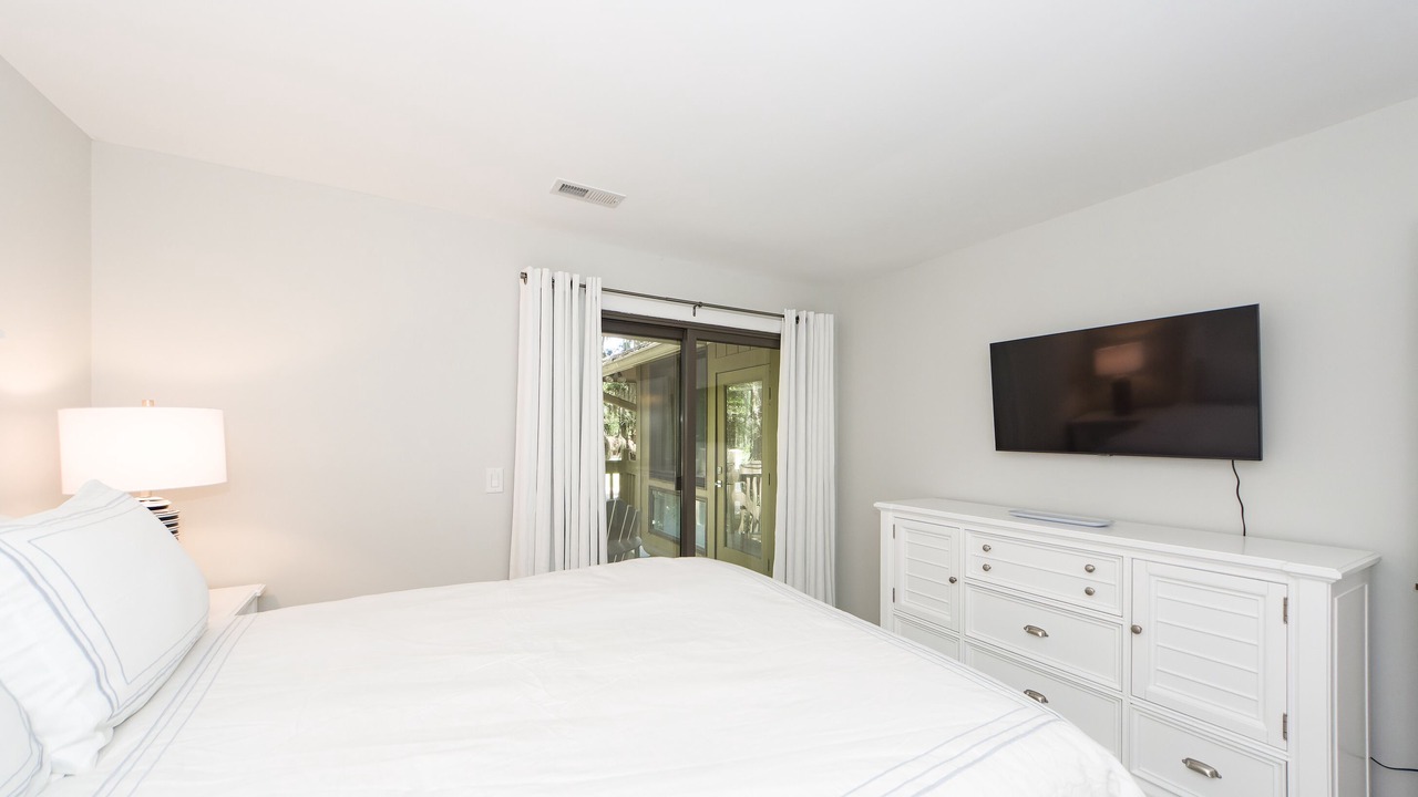 Photo of Bedroom in Seabrook Island
