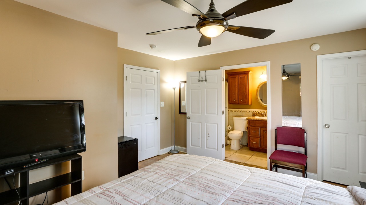Photo of Bedroom in Albany