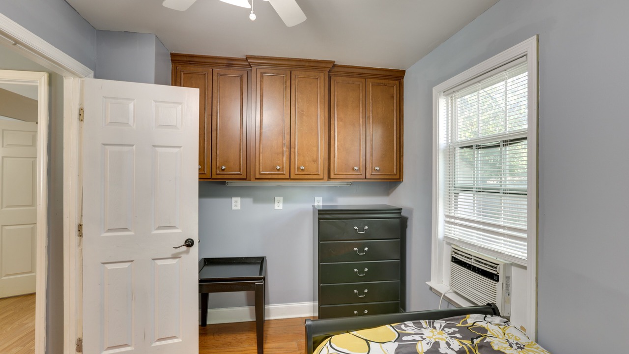 Photo of Bedroom in Albany