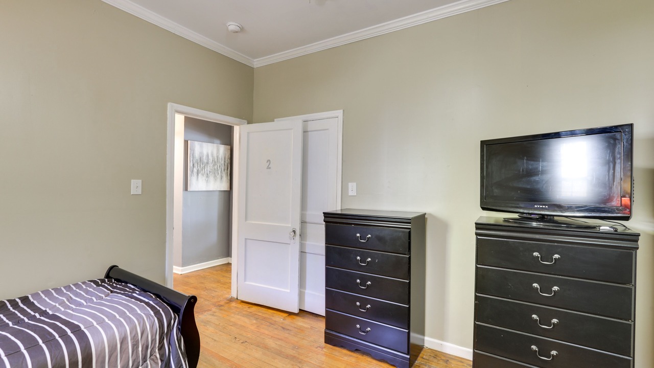 Photo of Bedroom in Albany