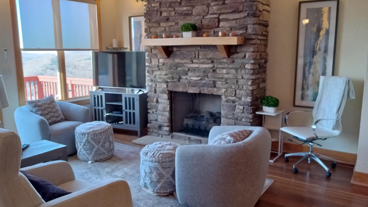 Photo of Livingroom in Wolf Laurel