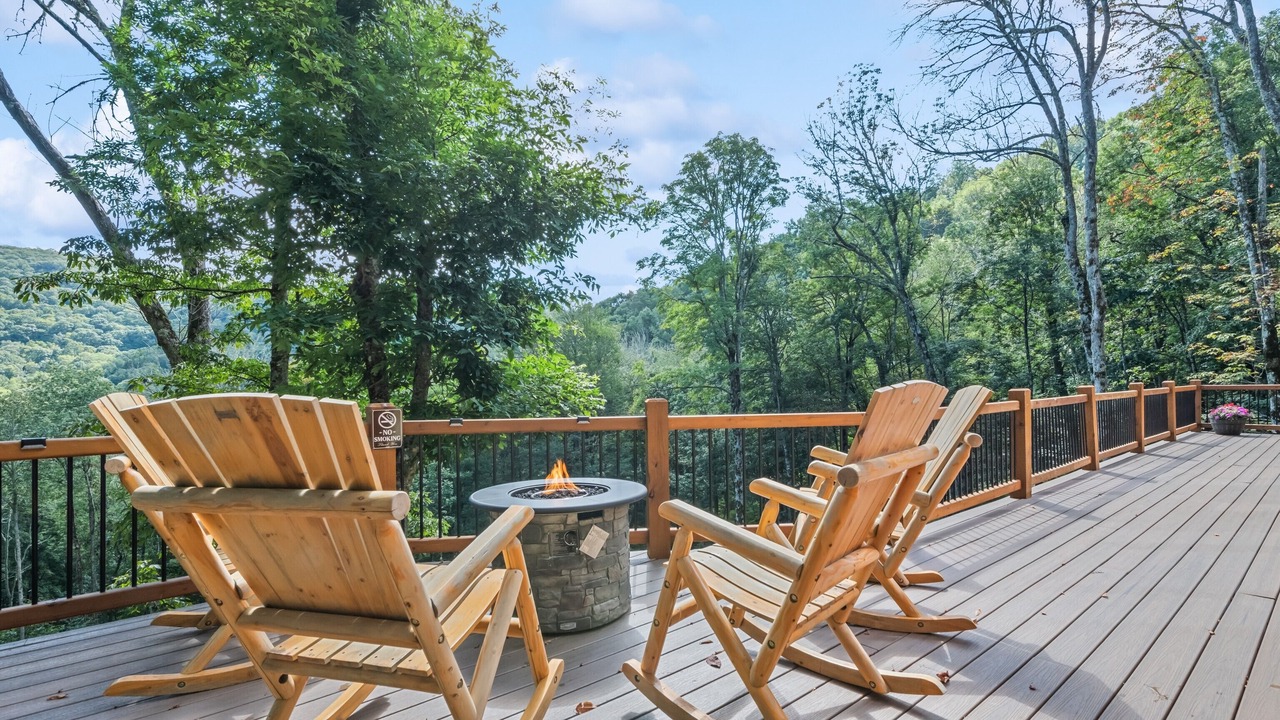 Photo of Patio Balcony in Maggie Valley