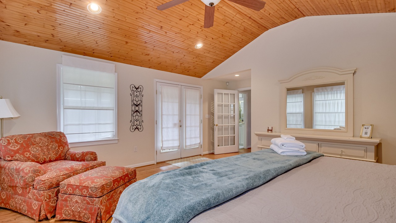 Photo of Bedroom in Augusta