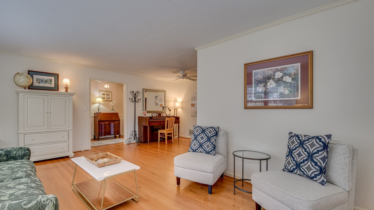 Photo of Livingroom in Augusta