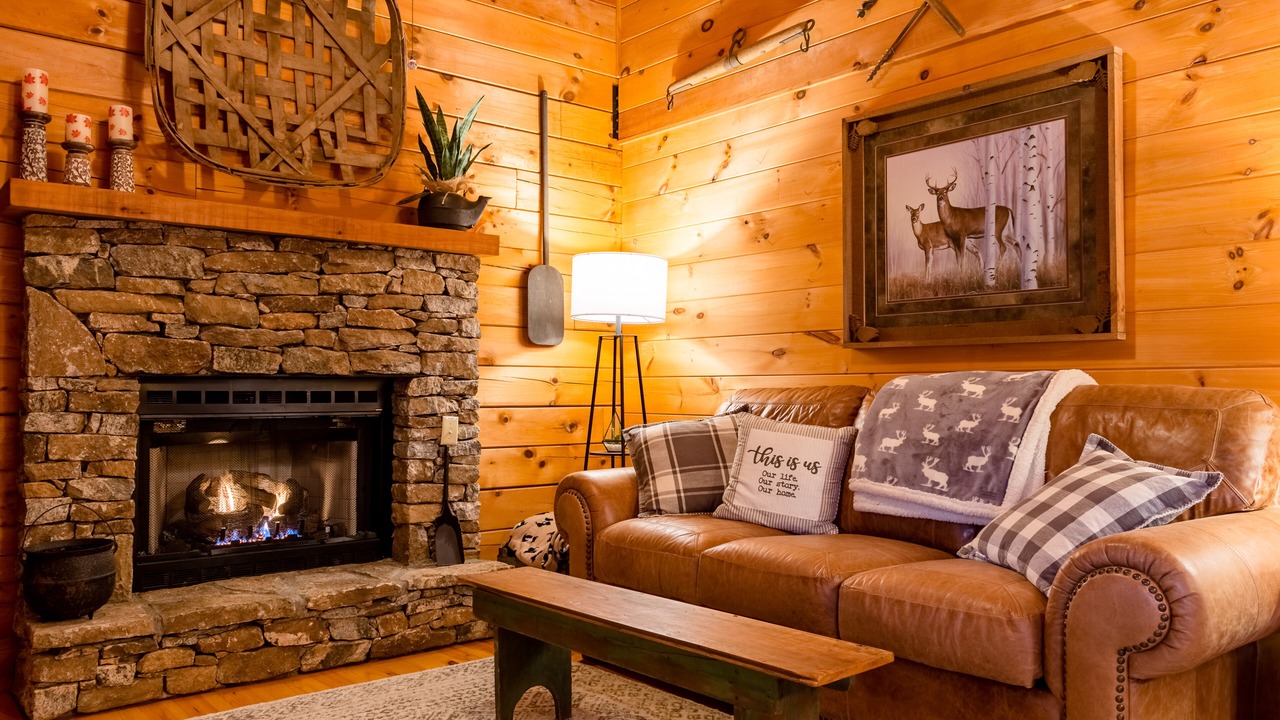Photo of Livingroom in Maggie Valley