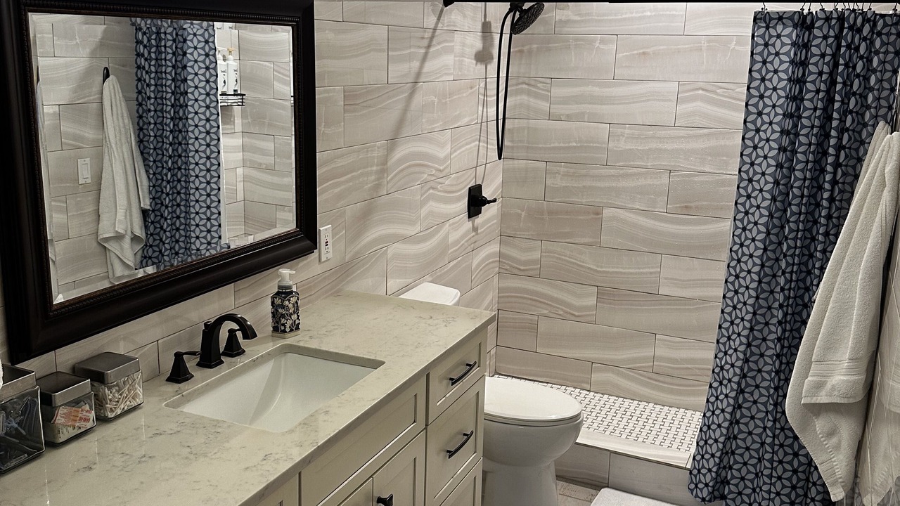 Photo of Bathroom in Saint Simons Island