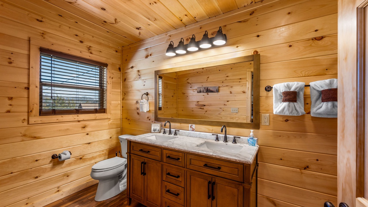 Photo of Bathroom in Sevierville