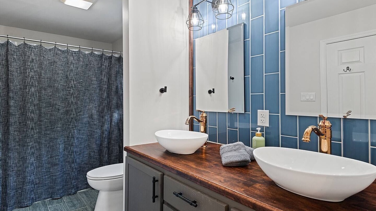 Photo of Bathroom in Waynesville