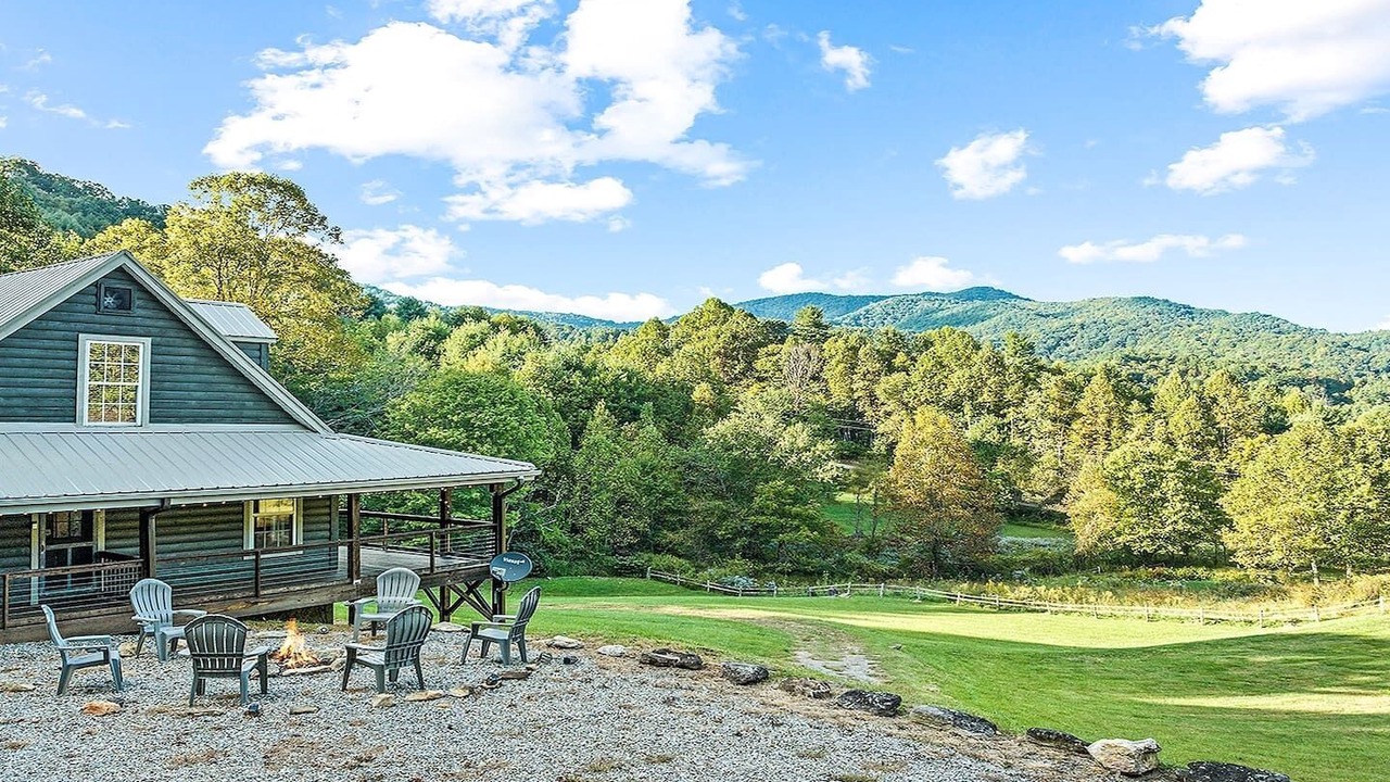 Photo of Outdoor in Waynesville