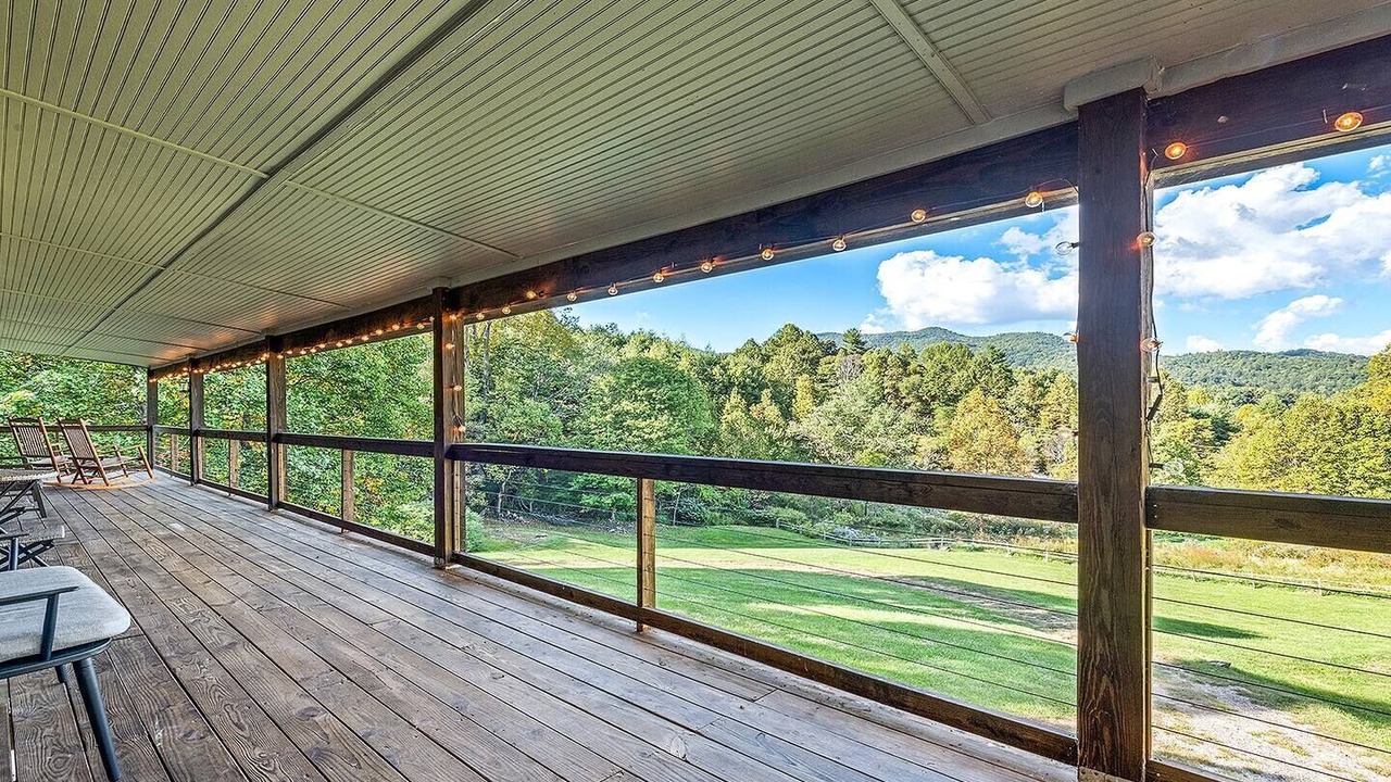 Photo of Patio Balcony in Waynesville