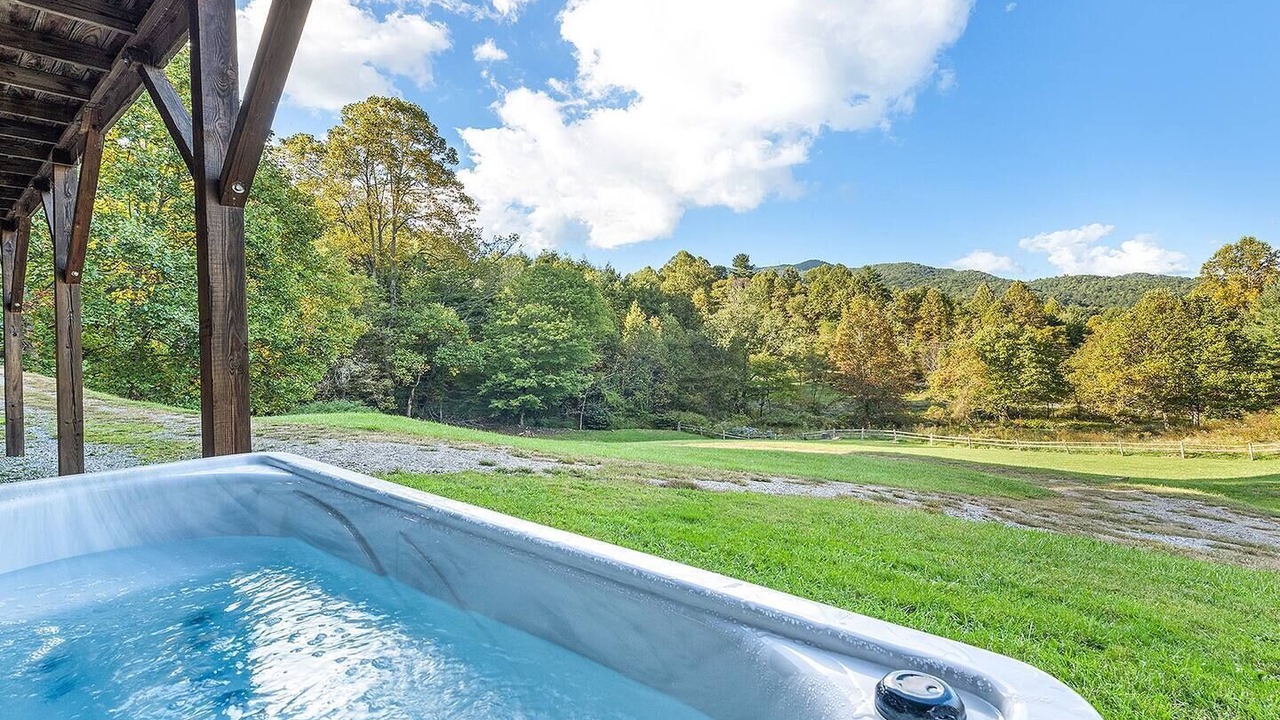 Photo of Outdoor in Waynesville