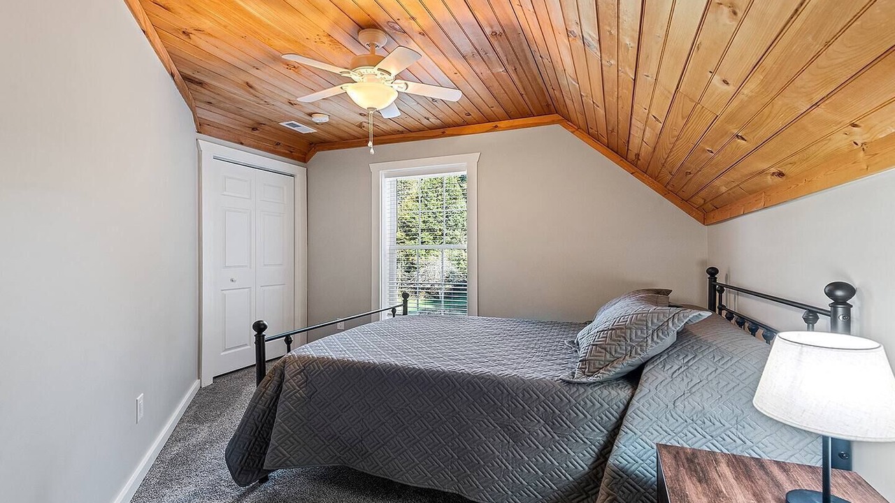 Photo of Bedroom in Waynesville