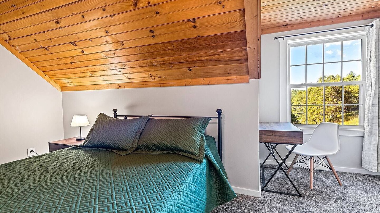 Photo of Bedroom in Waynesville