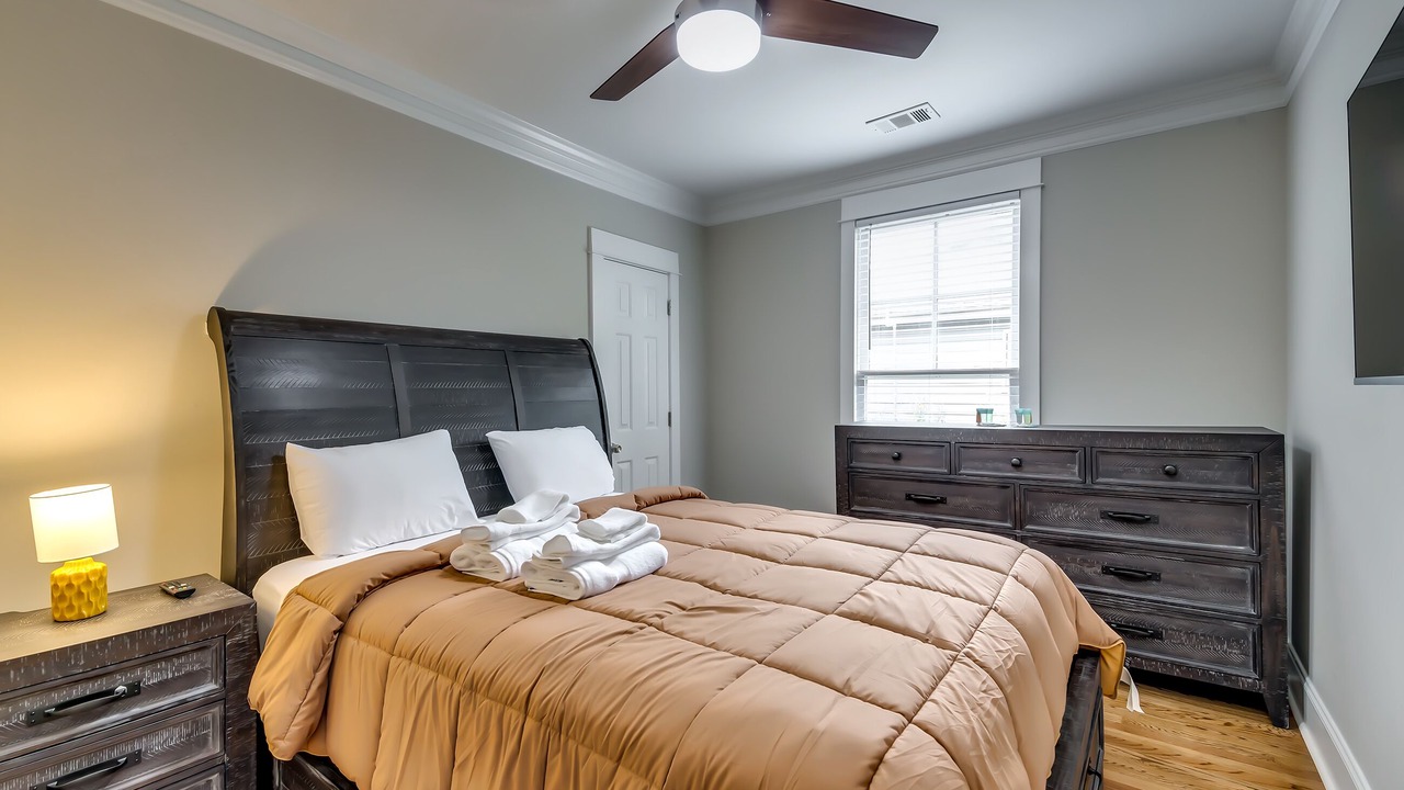 Photo of Bedroom in Eagan Park