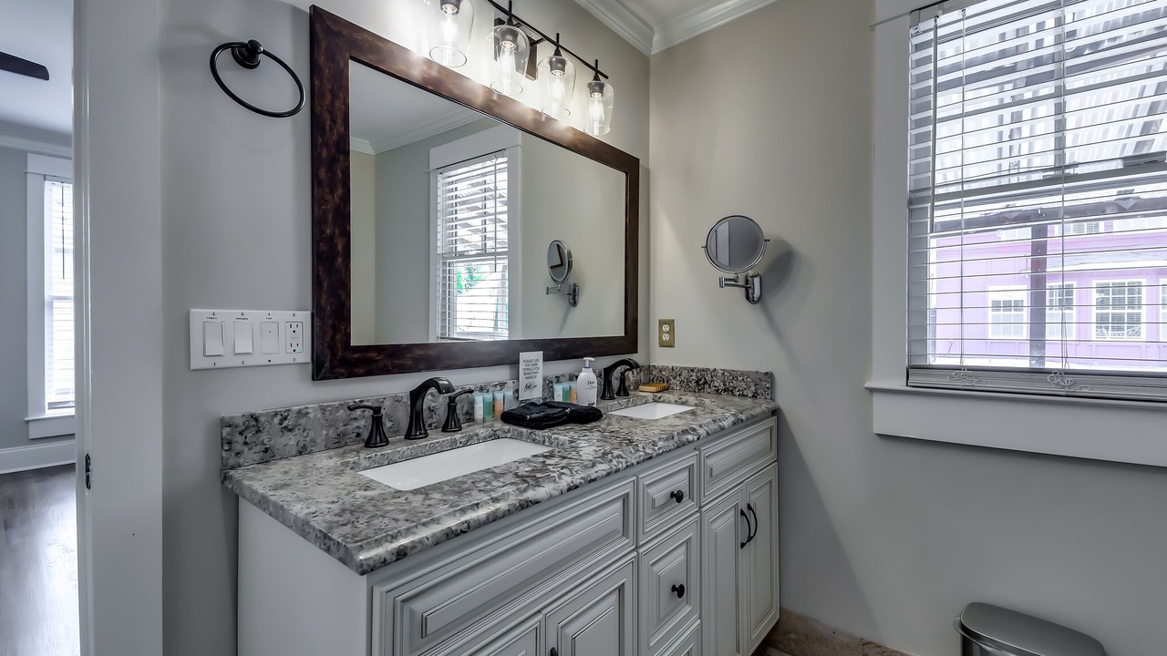 Photo of Bathroom in Eagan Park