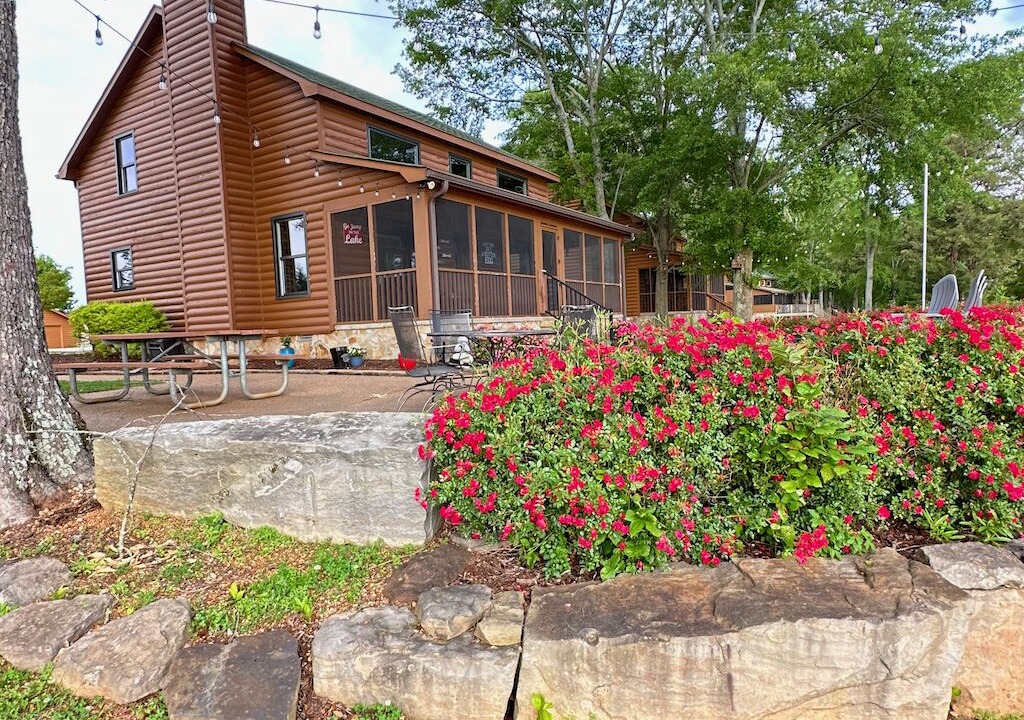 Photo of Outdoor in Town Creek