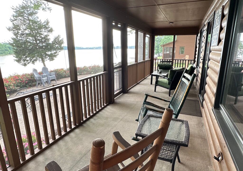 Photo of Patio Balcony in Town Creek