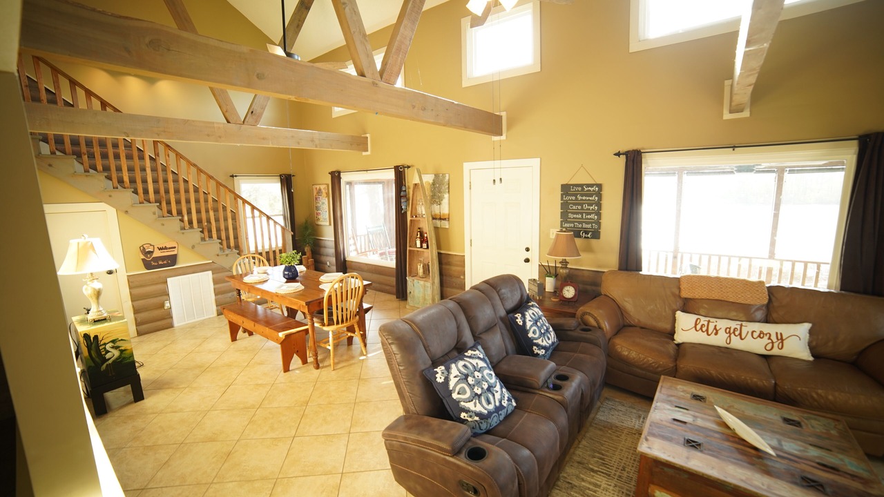 Photo of Livingroom in Town Creek