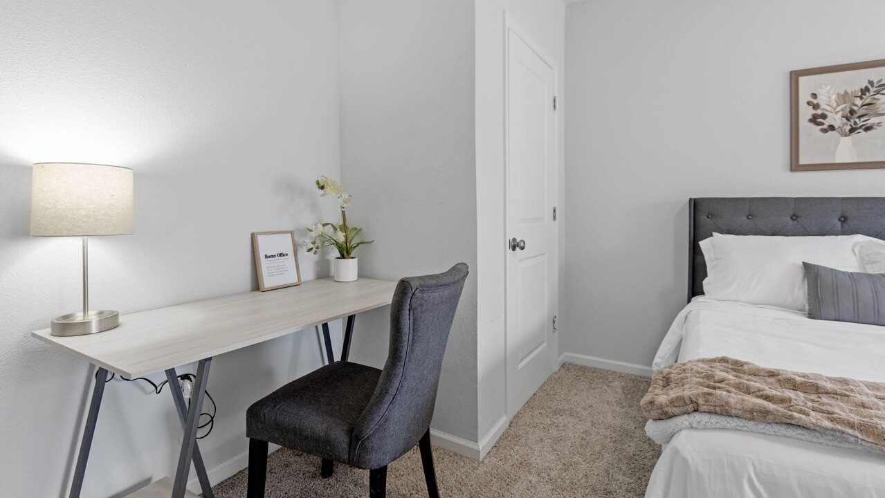 Photo of Bedroom in Tallahassee