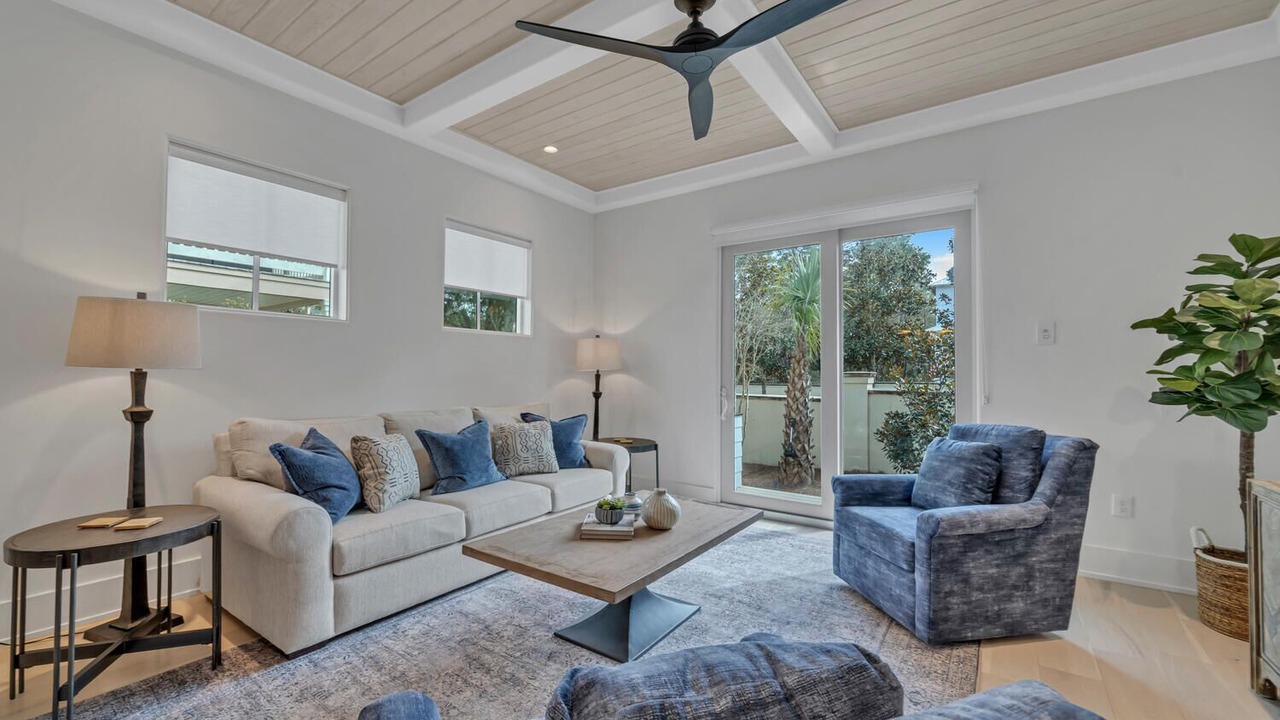 Photo of Livingroom in West Panama City Beach