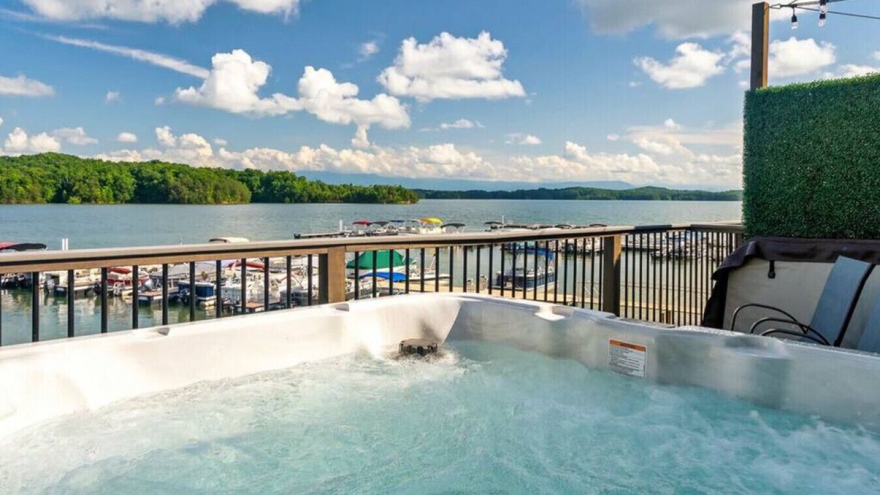 Photo of Outdoor in Dandridge