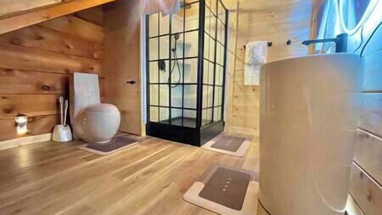 Photo of Bathroom in Sevierville