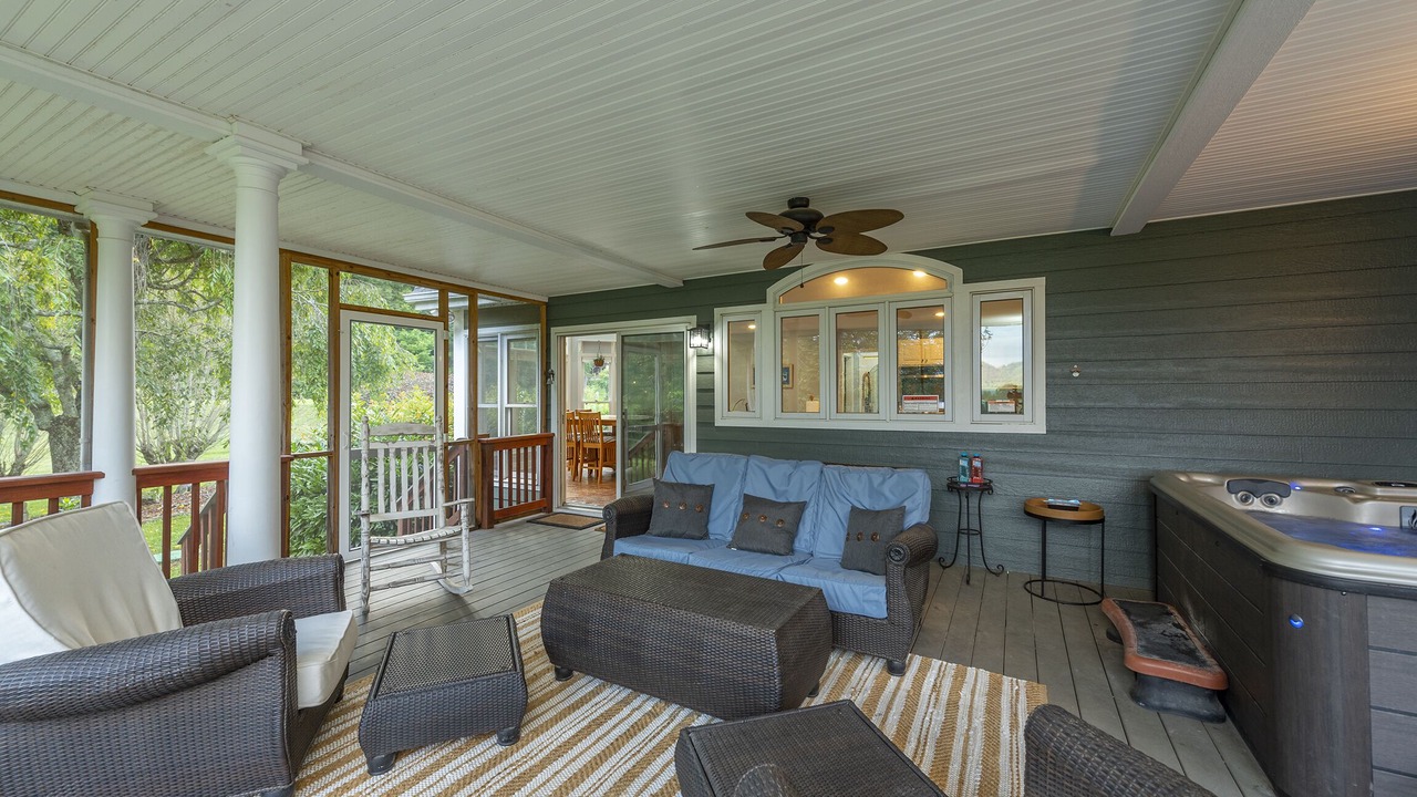 Photo of Outdoor in White Diamond Estates