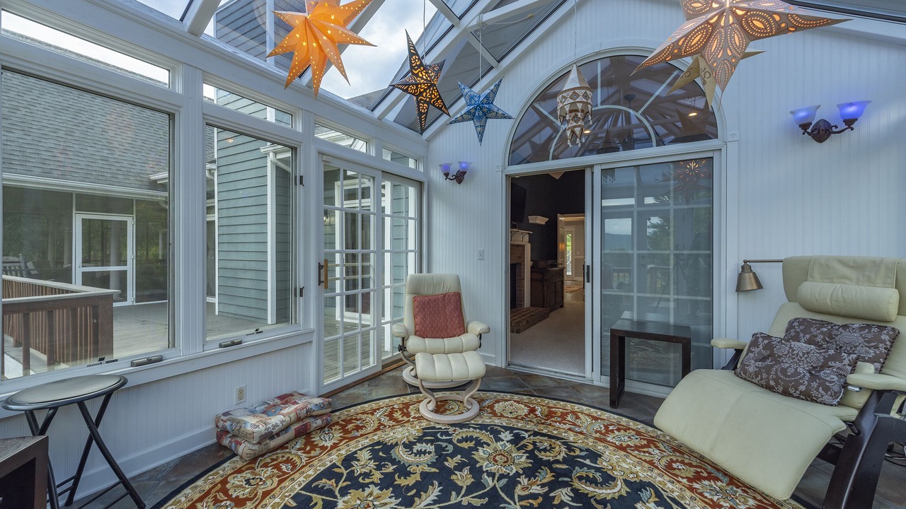 Photo of Others in White Diamond Estates