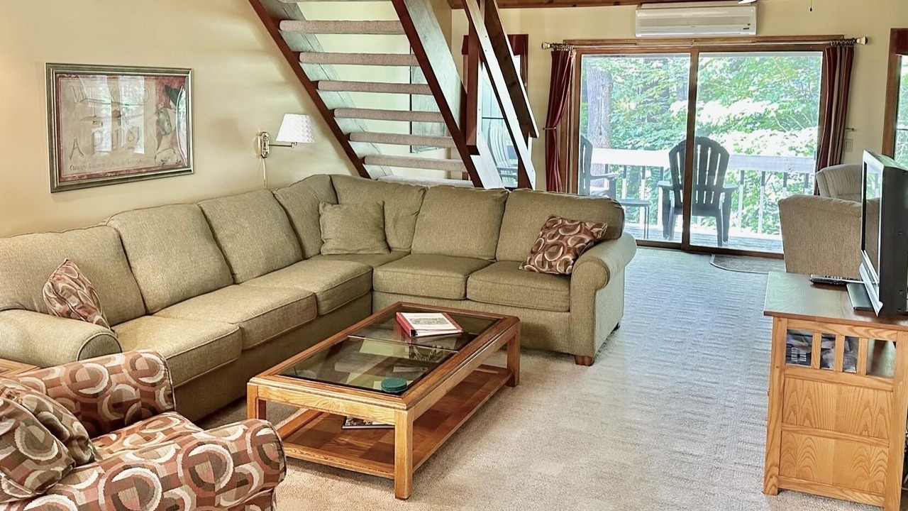 Photo of Livingroom in North Conway
