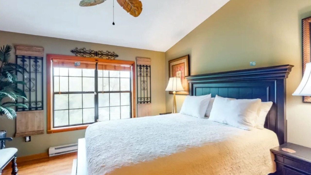 Photo of Bedroom in Sevierville