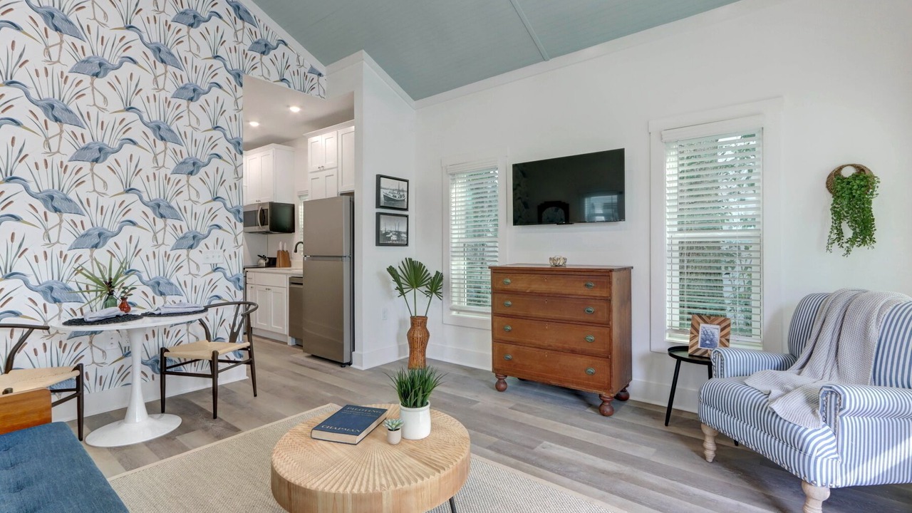 Photo of Livingroom in Thunderbolt