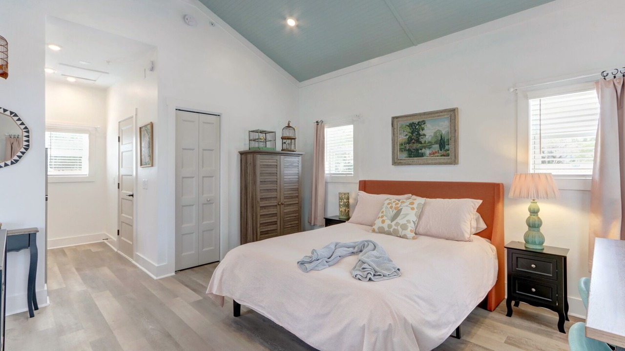 Photo of Bedroom in Thunderbolt