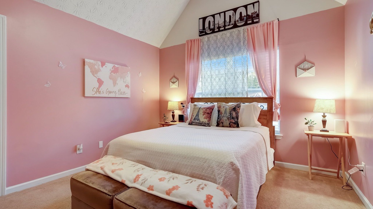 Photo of Bedroom in Hampton