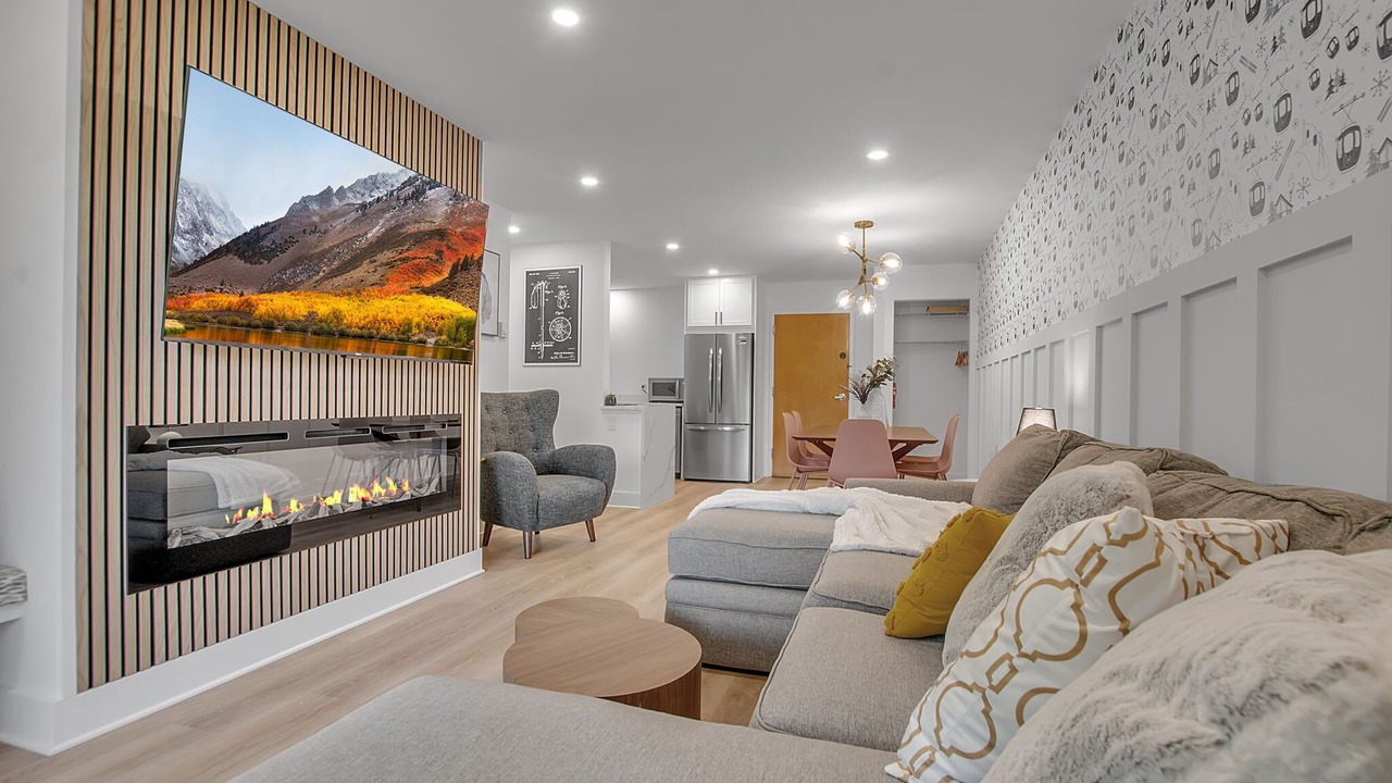 Photo of Livingroom in Great Valley