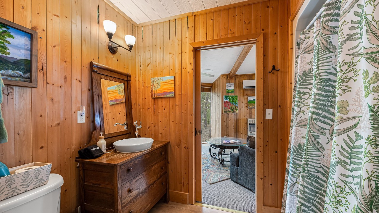 Photo of Bathroom in Mentone