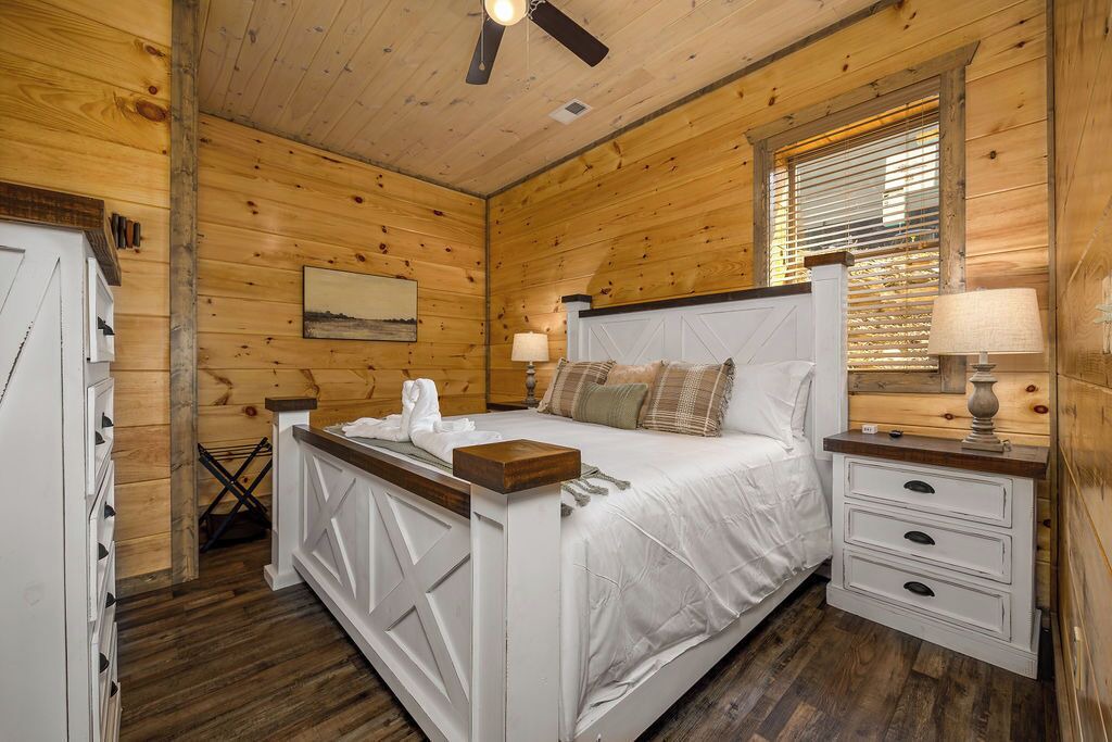 Photo of Bedroom in Sevierville