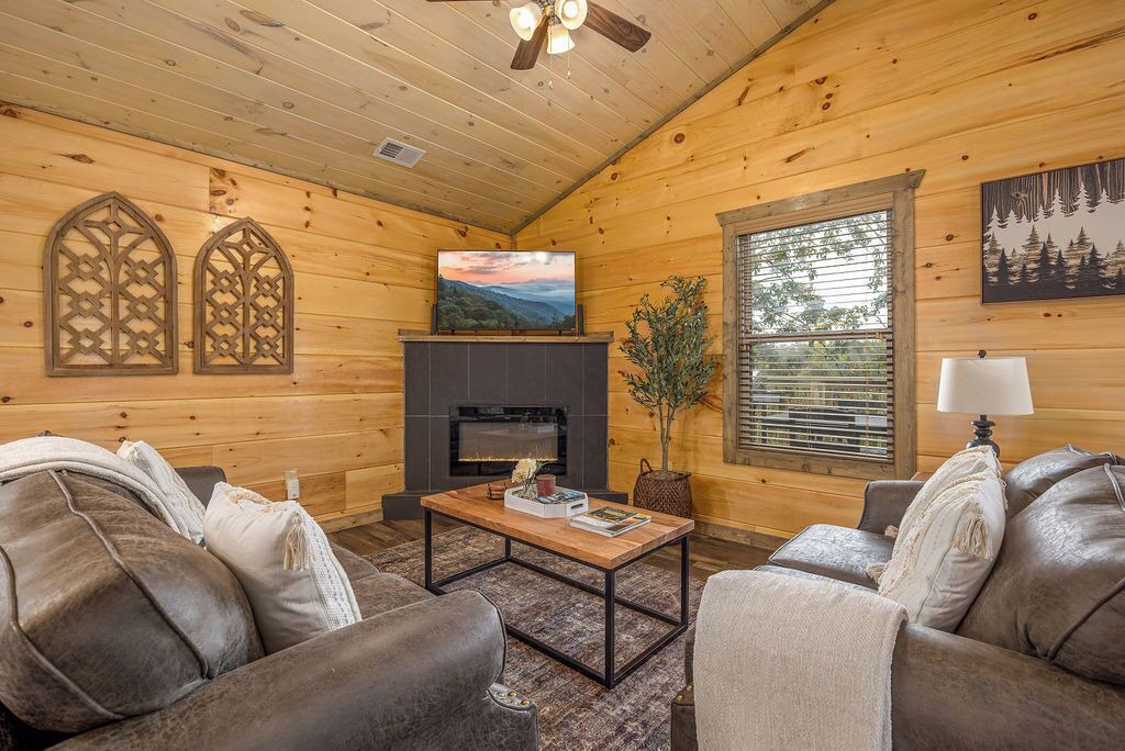 Photo of Bedroom in Sevierville