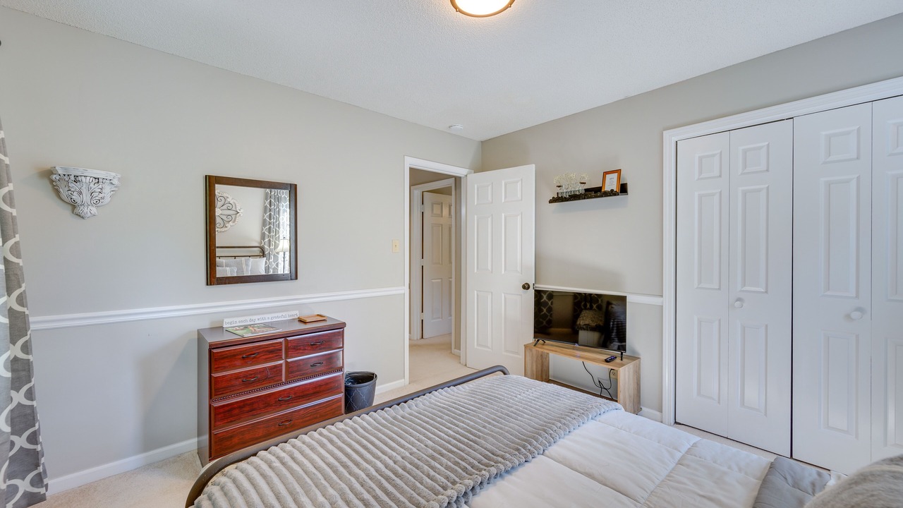 Photo of Bedroom in Macon