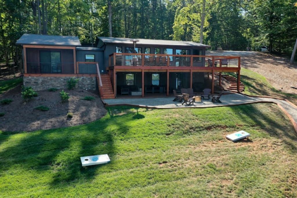 Photo of Outdoor in Mayhew