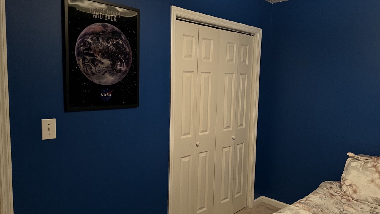Photo of Bedroom in Normal