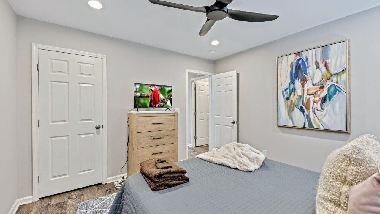 Photo of Bedroom in Powder Springs