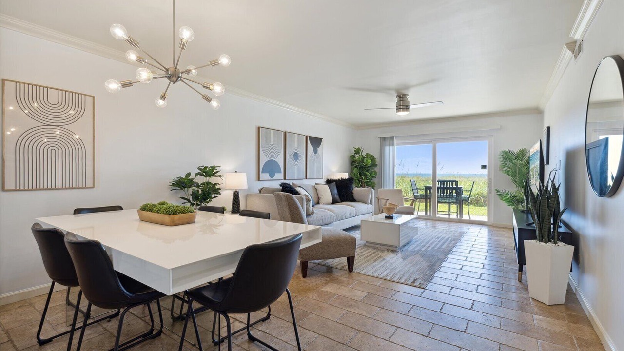 Photo of Livingroom in Cocoa Beach