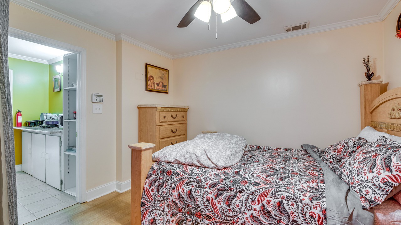 Photo of Bedroom in Powder Springs