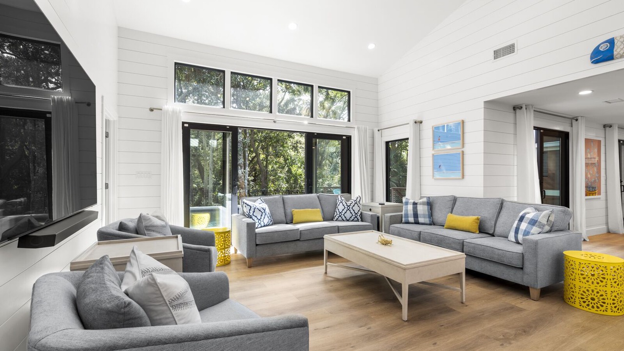 Photo of Livingroom in West Beach
