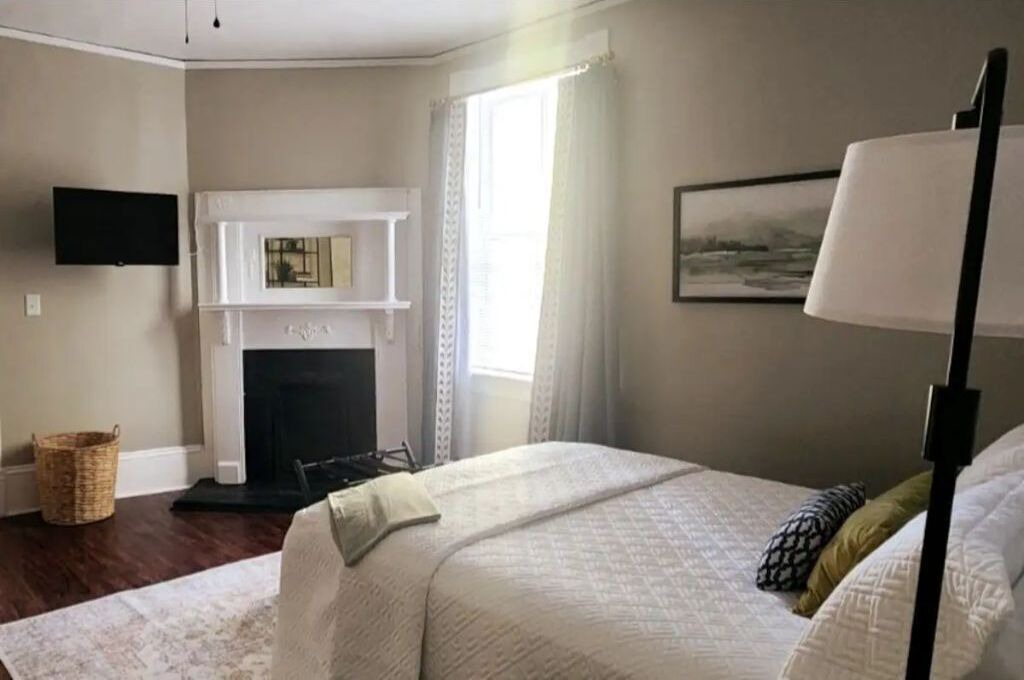 Photo of Livingroom in Macon
